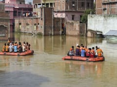 बारिश,बाढ़ से असम,बिहार बेहाल, क्या कर रही सरकार? Bharat Ki Baat