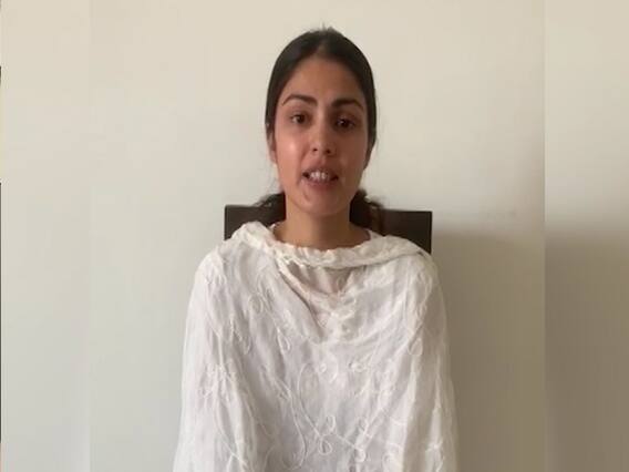 Rhea Chakraborty का SC में याचिका के बाद पहला बयान आया सामने | Sushant Singh Rajput Case