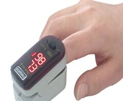 একইদিনে কেন্দ্র ও রাজ্যে করোনার রেকর্ড সংক্রমণ! বাড়ি বাড়ি গিয়ে অক্সিমিটার দিয়ে স্বাস্থ্যপরীক্ষা শুরু করল কলকাতা পুরসভা