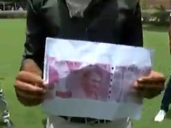 ગુજરાત યુનિવર્સિટીમાં પ્રવેશ કાર્યવાહી સામે ABVPનો વિરોધ યથાવત, જુઓ વીડિયો