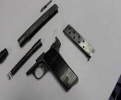 কোচবিহারের ঘুঘুমারিতে বিপুল অস্ত্র উদ্ধার, গ্রেফতার ৩