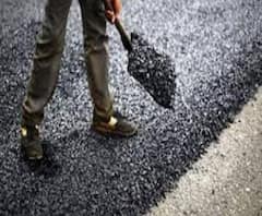 দুর্গাপুরে বেহাল রাস্তা, বর্ষা-লকডাউনের জেরে থমকে কাজ, সাফাই পুরসভার 