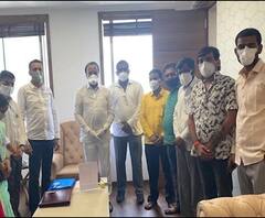 पारनेरचे राष्ट्रवादीत गेलेले नगरसेवक पुन्हा शिवसेनेत; राजकीय अभ्यासक अभय देशपांडे यांची प्रतिक्रिया