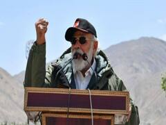 Leh से PM Modi की हुंकार- 'Ladakh भारत का मस्तक', बिना नाम लिए China को बताया 'महाकमजोर' । Full Speech