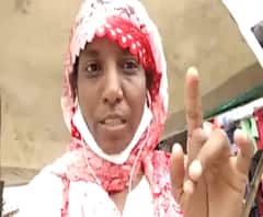 Web Exclusive | vegetable vendor Raisa Ansari | इंदूरची फाड फाड इंग्रजी बोलणारी भाजीवाली