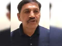 Pilot supporting MLAs hit back at Ashok Gehlot