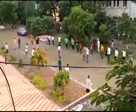 TOP 100 News | देशभरातील शंभर महत्वाच्या बातम्यांचे अपडेट्स एका क्लिकवर