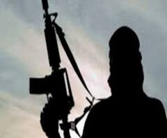 রাজনাথের সফরের মধ্যেই সোপিয়ানে সেনার সঙ্গে সংঘর্ষ! মৃত ৩ জঙ্গি