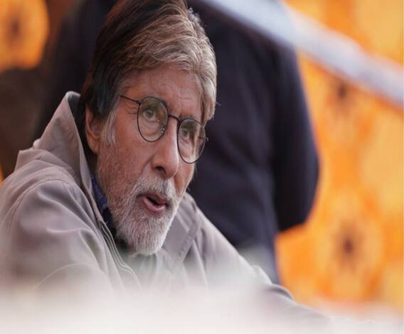 মুম্বইয়ের হাসপাতালে করোনা-আক্রান্ত অমিতাভ বচ্চনের মন ভুলিয়েছে উলুবেড়িয়ার তরুণের মাউথ অর্গ্যানের সুর