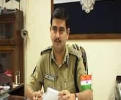 সংক্রমণ মোকাবিলায় ‘শাস্তি নয়, সচেতনতা কর্মসূচী প্রয়োজন‘, মত পুলিশ কমিশনার অনুজ শর্মার 