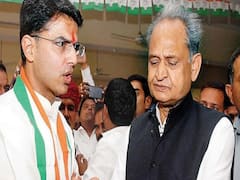 109 MLAs of Cong attend Jaipur meeting of Rajasthan CM amid political turmoil | Audio Bulletin (13.07.2020)