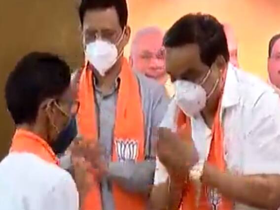 દક્ષિણ ગુજરાત ખેડૂત સમાજના  પ્રમુખ જયેશ પટેલ ભાજપમાં જોડાયા, જુઓ વીડિયો