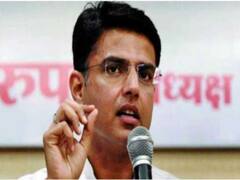 Governor Kalraj Mishra से Sachin Pilot को पद से हटाने के बाद मिले CM Ashok Gehlot 