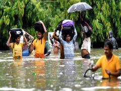 Weather Update : Mumbai और Coastal Maharashtra के लिए सरकार ने जारी किया Red Alert 