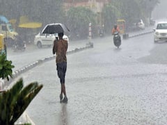 Monsoon की वजह से देश के अलग अलग हिस्सों में लोग परेशान...कई जगह बाढ़ का खतरा