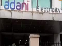 Mumbai: MNS supporters protest against 'Adani electricity' 
