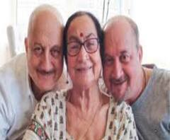 করোনা আক্রান্ত অভিনেতা অনুপম খেরের মা, সংক্রমিত ভাই, ভ্রাতৃবধূ ও ভাইঝিও
