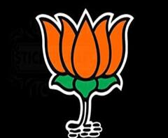 এক ঝলকে: হেমতাবাদের বিজেপি বিধায়ককে খুনের অভিযোগে আজ ১২ ঘণ্টা উত্তরবঙ্গ বনধের ডাক, কৌশিকী অমাবস্যায় বন্ধ থাকবে তারাপীঠ মন্দির, সঙ্গে আরও খবর