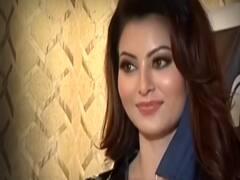 Mask औऱ Sanitiser के नए Brand को Bollywood Actress Urvashi Rautela ने किया Launch