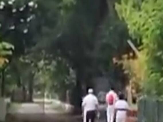 વડોદરાની સ્કૂલે નિયમોના ઉડાવ્યા ધજાગરા, ધોરણ-9 અને 11ના નાપાસ વિદ્યાર્થીઓની પરીક્ષા લેવાઇ