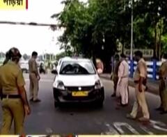 সাপ্তাহিক লকডাউন: কাগজপত্র না থাকায় গড়িয়া ঢালাই ব্রিজে গাড়ি আটকাল পুলিশ