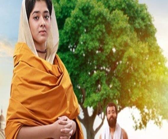 করুণাময়ী রানি রাসমণির শ্যুটিংয়ের অবসরে দিয়া, রোশনি আর সিদ্ধার্থের সঙ্গে আড্ডা দিল হয় মা নয় বৌমা