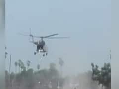 Bihar: बाढ़ में डूबे 10 जिले, मुजफ्फरपुर में बांध टूटा,कई गावों में घुसा पानी । Top 25