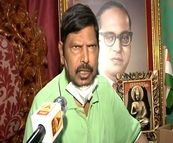 Ramdas Athawale | अयोध्येत 30 एकर जमिनीवर भव्य बौद्धविहार बांधणार : रामदास आठवले