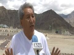 Phunsuk Ladakhi recites poem on current situation in Ladakh over Galwan valley clash 