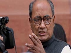 Shivraj Singh Chauhan के Corona Positive होने पर Digvijay Singh ने कसा तंज 