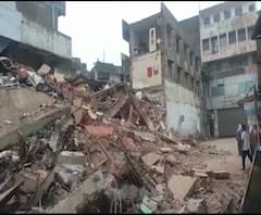 Amaravati Building Collapse | अमरावती शहरात 3 मजली इमारत कोसळली; दोन चौकीदार जखमी