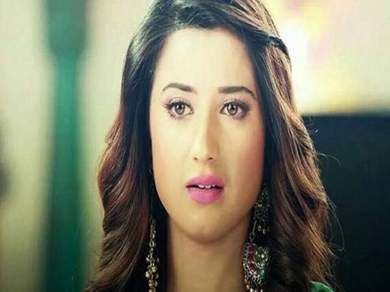 Aalisha Panwar reaches her hometown Shimla