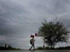 Weather Updates: Rainfall brings relief in Delhi 
