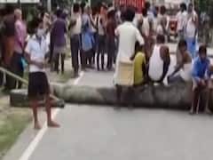 Police, locals clash in Bihar's Hajipur during protest against death of 8-year-old