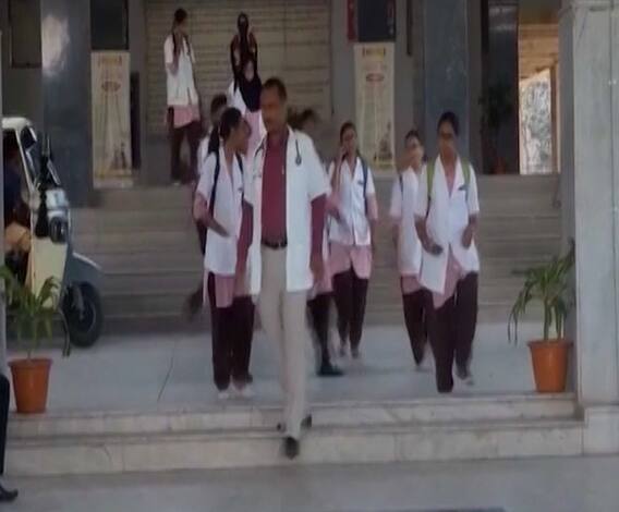 Special Report | सोनिया गांधींचं पंतप्रधानांना पत्र, 11 हजार ओबीसी विद्यार्थ्यांवर अन्याय, सोनियांचा आरोप