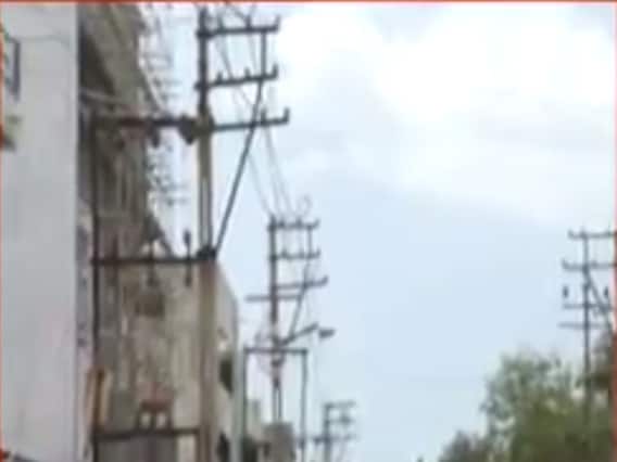 જામનગરઃ વીજ જોડાણમાં કૌભાંડના કારણે PGVCL કચેરી બની ચર્ચાનું કેન્દ્ર, જુઓ વીડિયો