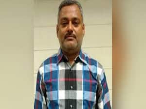 ABP News reaches Kanpur encounter site | Sansani