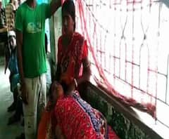 কুলতলিতে ত্রাণের ক্ষতিপূরণ দেওয়ার সময় হুড়োহুড়ি, অসুস্থ দু'তিনজন মহিলা