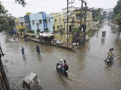 Alarming situation in Bihar due to floods, watch visuals 