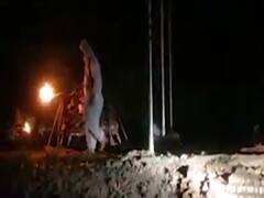 ભરૂચમાં કોવિડના દર્દીની અંતિમ વિધિ માટે બનાવાયેલા સ્મશાનમાં સુવિધાનો અભાવ,જુઓ વીડિયો