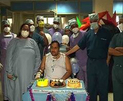 ১১ দিন একমো সাপোর্টে বেঁচে ফিরলেন মুমূর্ষু করোনা রোগী, কেক কেটে গিটার বাজিয়ে হাসপাতালেই ‘নবজীবনের’ উৎসব 