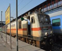 রাজ্যের অনুরোধ মেনে হটস্পট থেকে কমছে ট্রেন, দেখুন নতুন সূচি