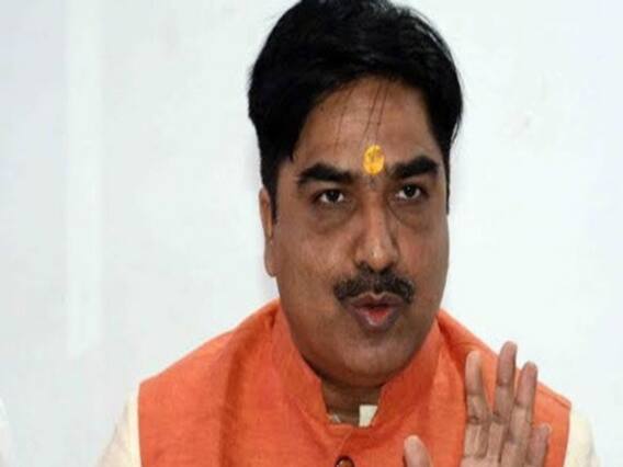 Cong hiding its defects by attacking BJP over Pilot situation: Prem Shukla 