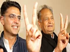 Gehlot v Pilot की लड़ाई से राजस्थान में सरकार गिरने का खतरा | Rajasthan Political Crisis | Top 25