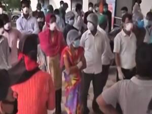 Bihar: People surround Health Minister in NMCH | Panchnama