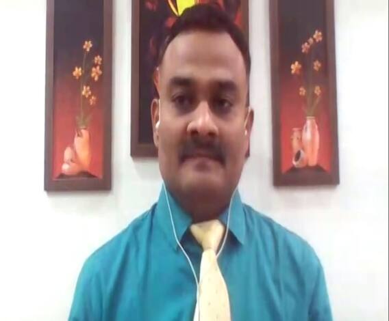 Modi In Leh | पंतप्रधान नरेंद्र मोदी अचानक लेहमध्ये, लेफ्टनंट कर्नल (नि) सतीश ढगे यांच्याशी बातचीत