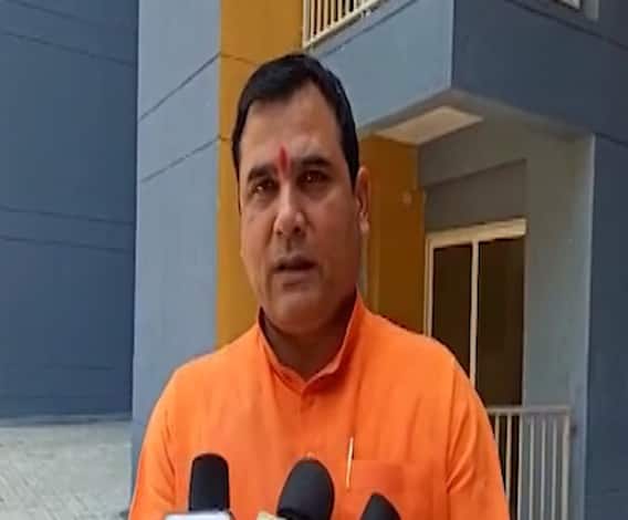 बकरे कापण्याऐवजी स्वत:च्या मुलांचा बळी द्या; भाजप आमदार नंदकिशोर गुर्जर यांंचं आक्षेपार्ह वक्तव्य