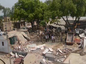 Old video shows Vikas Dubey threatening villagers | Panchnama (07.07.2020)