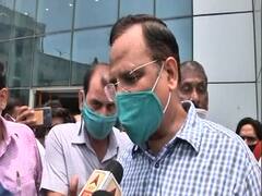 Burari Covid Hospital का दिल्ली के स्वास्थ्य मंत्री Satyendar Jain ने किया दौरा 