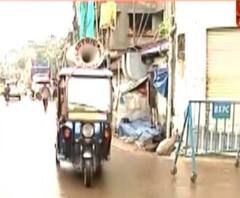 করোনা: বর্ধমান ও বরানগর পুর এলাকাতে সম্পূর্ণ লকডাউন, সংক্রমণ রোধে চিৎপুর বাজারে পুলিশি প্রচার 